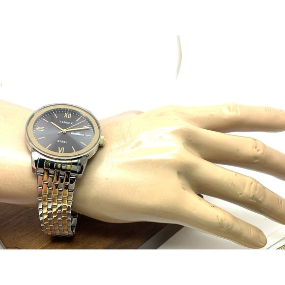 Timex Men's Watch TW2T50500 Quartz Gray Dial Two Tone Stainless Steel 41mm - Picture 4 of 13